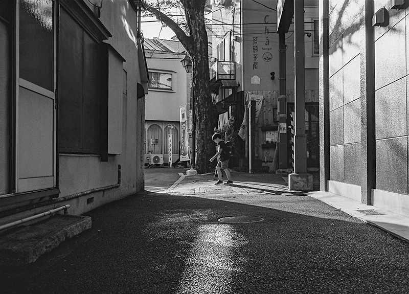 ライカのフィルムカメラで撮った白黒写真